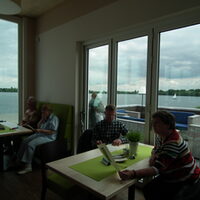 Beim Mittagessen im Restaurant Logabeach direkt am Zülpicher See.